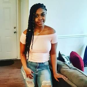 Meet your Posher, Nelly